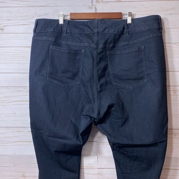 Torrid Jeggings Skinny Dark Wash Short Jeans - Picture 10 of 16